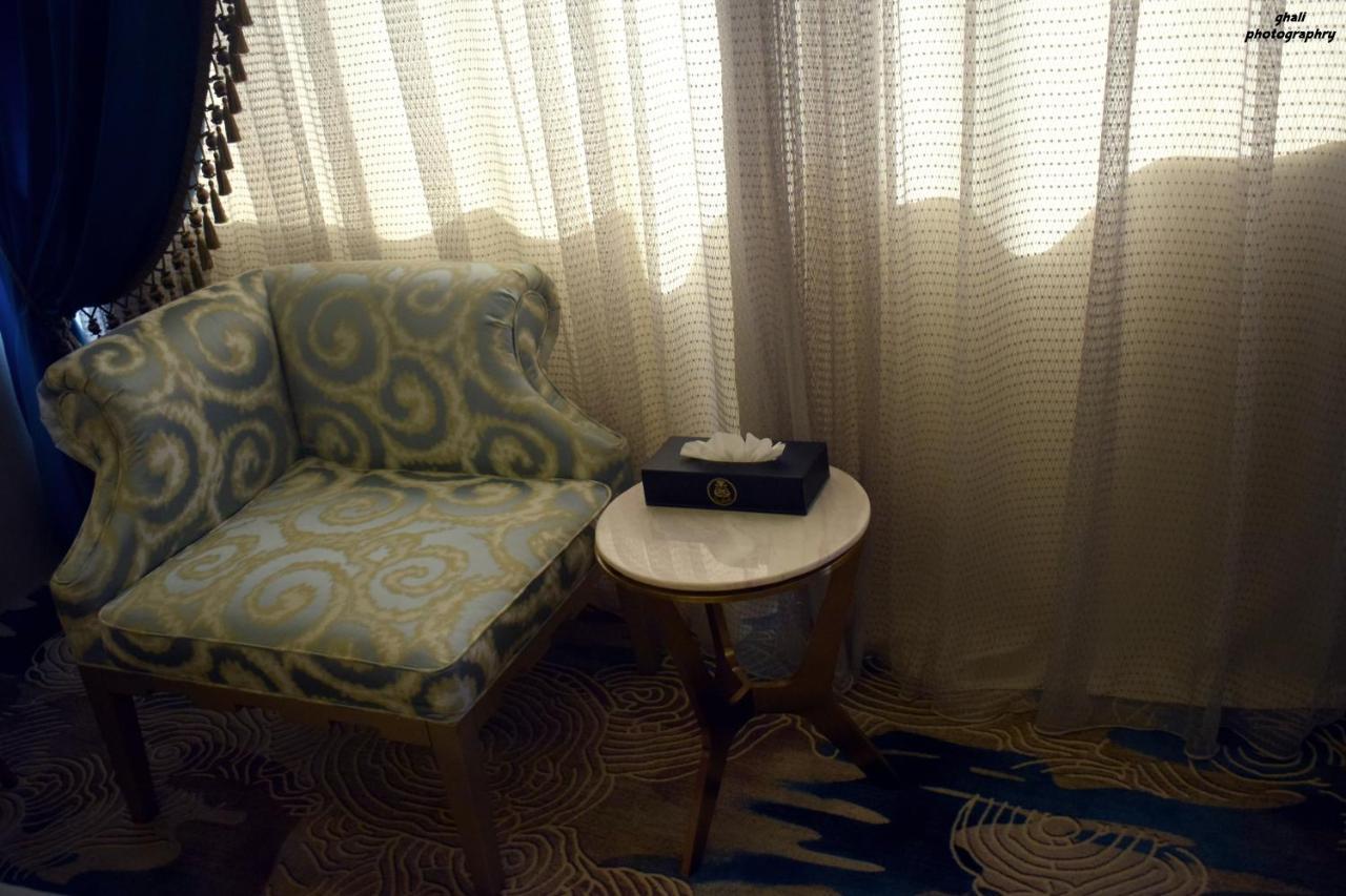 Fleet Club Mahrousa Александрия Экстерьер фото A tissue box on a table